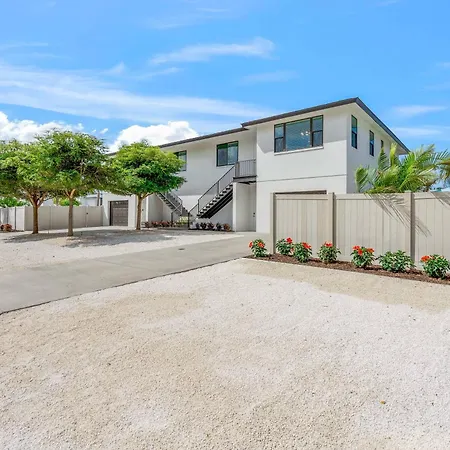 Lido Dream Combined Duplex Both N & S Villa
